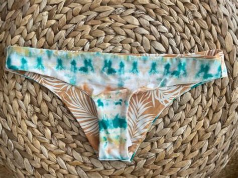 Womens NWT Rip Curl Summer Palm Revo Cheeky Bikini Bottom Size M EBay