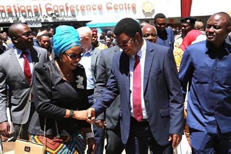 MATUKIO MICHUZI BLOG WAZIRI MKUU KASSIM MAJALIWA AFUNGUA MKUTANO WA