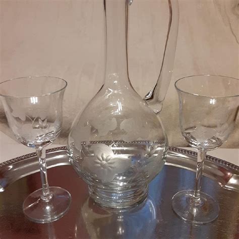 Vintage Crystal Wine Decanter Set With Stopper Crystal Floral Etched Decanter And Wine Glasses