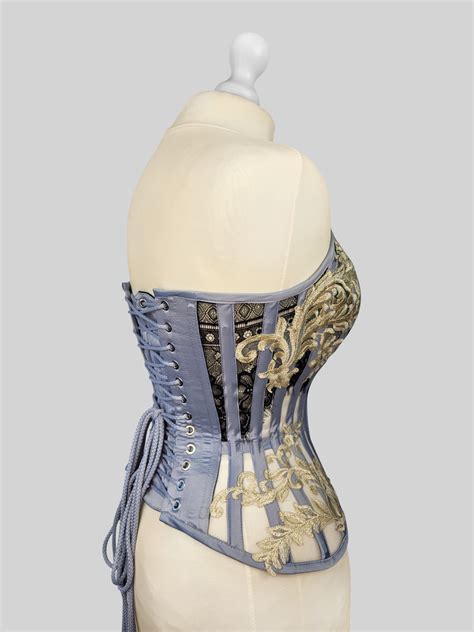 Corset Overbust Ice Pearl Rebel Madness