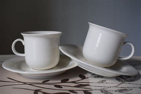 Arabia Finland Arctica Set Of 2 Vintage White Ceramic Coffee Cups Saucers Finnish Design