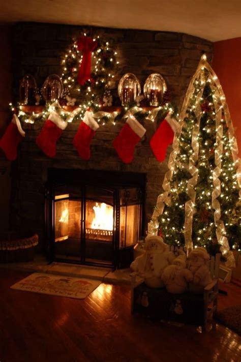 50 Awesome Fireplace Christmas Decoration Ideas Interior Vogue