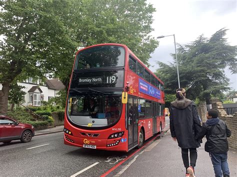 WVL510 On The 119 At Mapledale Avenue WVL510 BF63HDG TFL