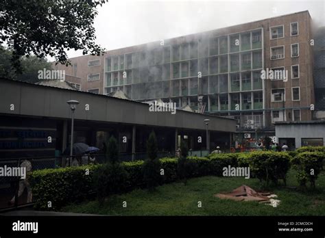 Aiims Hospital Delhi Hi Res Stock Photography And Images Alamy