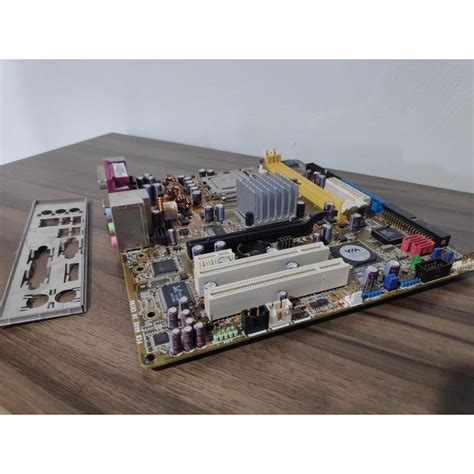 Placa Mae Asus P5VD2 VM LGA 775 DDR2 Processador Pentium Defeito