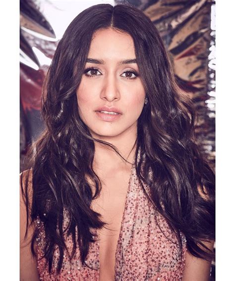 Myself On Twitter Shraddhakapoor Hot Poses In Beautiful Outfit Https T Co Cajcfttnai Twitter