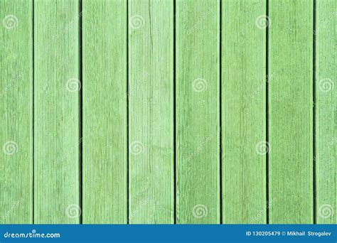 Tablones De Madera Verdes Verticales Con Textura Superficial Acanalada