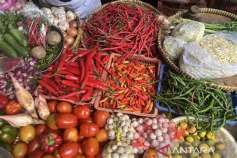 Harga Pangan Oktober Naik Bawang Merah Menjadi Rp Per Kg