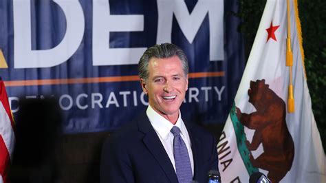 Newsom Sobrevive A La Revocatoria En California The New York Times