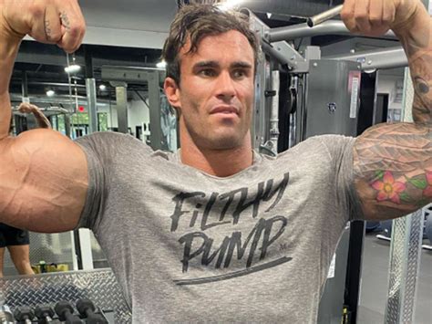 23 Calum Von Moger Tattoo LiliasPablo