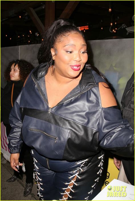 Photo Lizzo Rocks Laced Up Leather Pants For Night Out 09 Photo