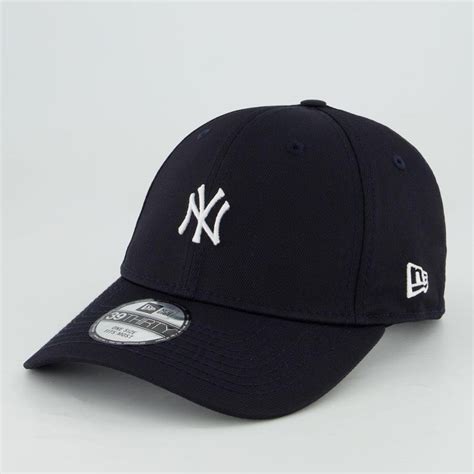 Boné Aba Curva New Era MLB New York Yankees Mini Logo Fechado