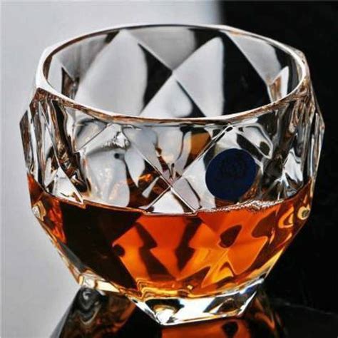 Kvira Creation Pack Of 2 Pack Of 2 Diamond Cut Whiskey Glass Unique Cool Crystal Rocks