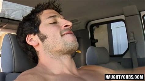 Hot Gay Barebac And Cumshot Amateur Amateur Porn XHamster