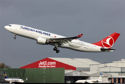 TC JNA Turkish Airlines Airbus A330 203 Photo By John Robert Murdoch