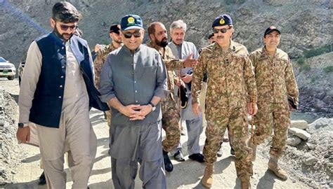 Aleem Khan Visits Skardu To Inspect Situation After Landslide