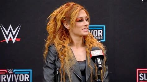 Becky Lynch Revient Sur Son Saut Du Haut De La Cage Lors Des Survivor