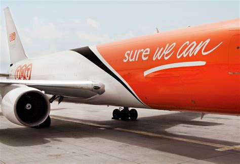 tnt express expands middle east flight network business flights