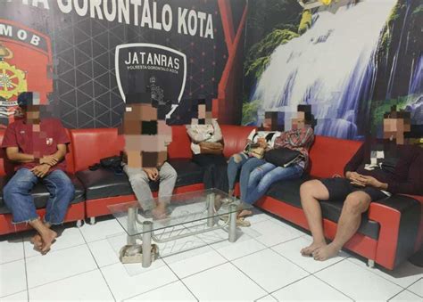 Pijat Berkedok Salon Kecantikan Kembali Digrebek Tim Rajawali