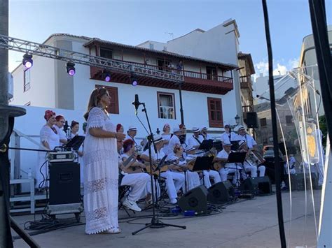 Habana Vieja Y La Agrupaci N Folkl Rica Santa Ngel Ganan El Festival