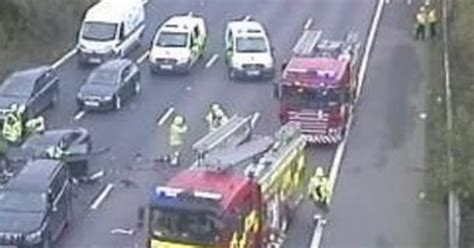 Live Traffic Updates As Multi Vehicle Crash Closes Part Of Road