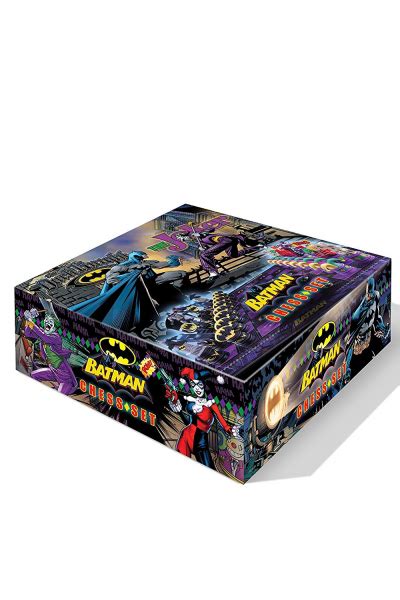 Noble Collection Batman Chess Set Dark Knight Vs Joker HYPERTOYS