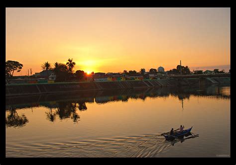 Calumpang Sunset At Calumpang River Kenneth Fabonan Flickr