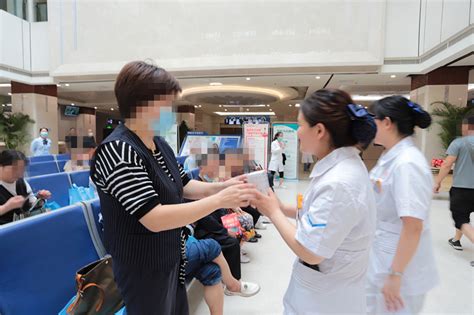 癌症防治、全面行动｜我院开展全国肿瘤防治宣传周系列活动 医院动态 新闻动态 官网 自贡市中医医院——三级甲等中医院 自贡市二医院，自贡市治未病中心，自贡卧龙湖康疗中心