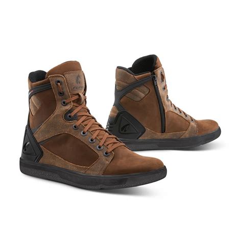 Forma Hyper Urban Boots Motorcycle Boots Wild Pistons