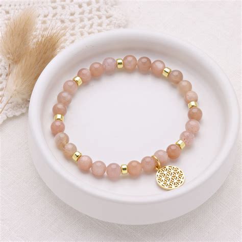 Lebensblume Armband aus Mondstein rosè beige 925 Silber oder vergoldet