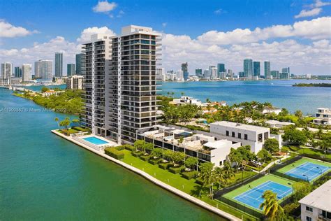 Venetian Way Unit Condo In Venetian Islands Miami Beach