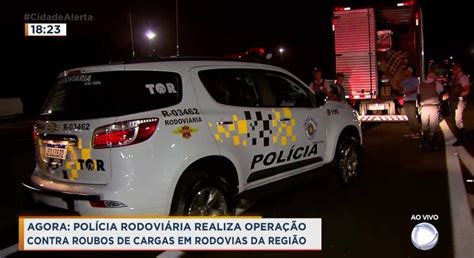 Polícia Rodoviária realiza operação contra roubo de cargas na Rodovia