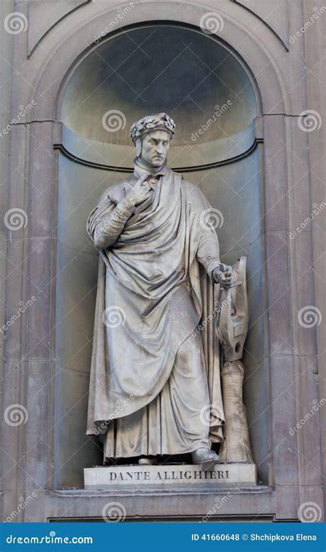 Monumento De Dante Alighieri Foto De Archivo Imagen De Literatura