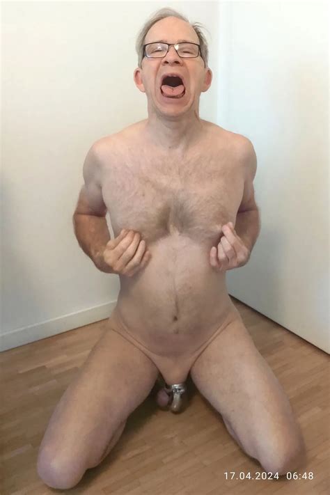 Daily Duty Of The Naked Slave April Th Nude Pics Xhamster