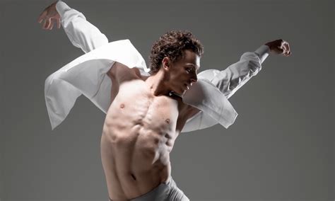 10 Aussie ballet dancers who rule on Instagram