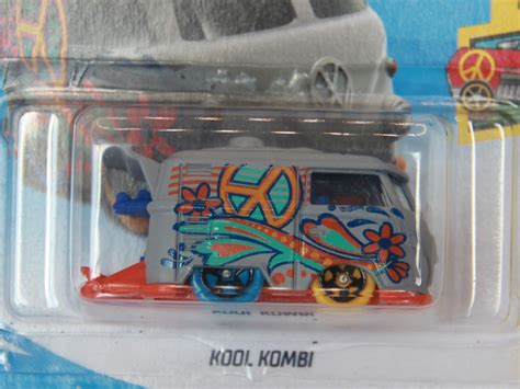 HOT WHEELS KOOL KOMBI FJW NO BLISTER PALADINO LEILÕES