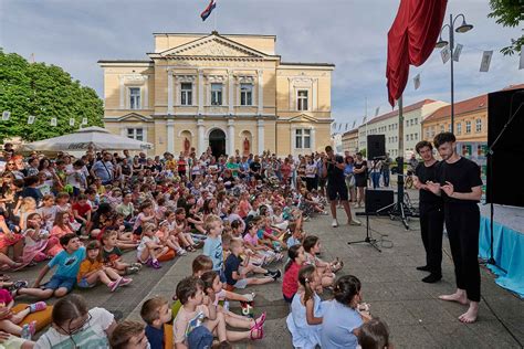 Input Festival Gradsko Kazali Te Zorin Dom