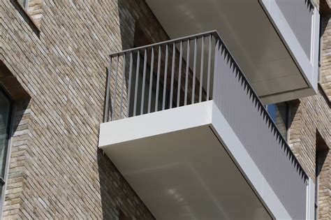 Understand Balconies Cantilever Glide On Balconies