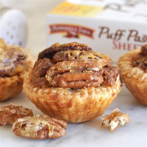 Cooking With Manuela Puff Pastry Pecan Mini Tarts Topped With Caramelized Pecan Halves