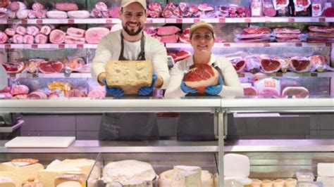 Il Mese Dei Salumi E Formaggi Di Eataly Con Corsi E Masterclass A Tema