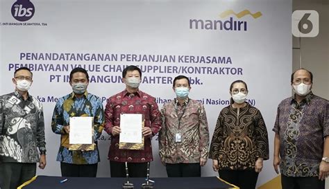 Foto Dukung Pemulihan Ekonomi Nasional Bank Mandiri Kucurkan Rp M