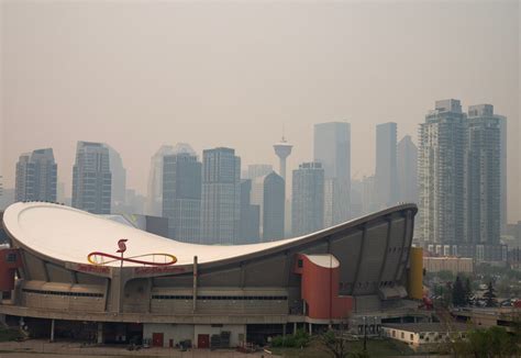 Photos Extreme Canadian Wildfire Smoke Shrouds Parts Of U S Wamc