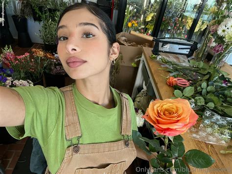 Blushingblooms Nude OnlyFans Leaks The Fappening Photo 5876604