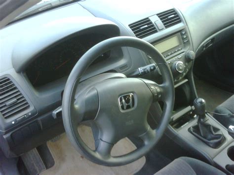 DEJIDEOYE NIGERIA: 2003 Honda Accord (Manual transmission)