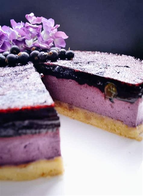 Cassis Torte Mit Fruchtspiegel Rezept Kuchen Und Torten Rezepte