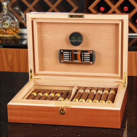 Cigarism Piano Finish Cedar Lined Humidor Sapele Cigar Capacity