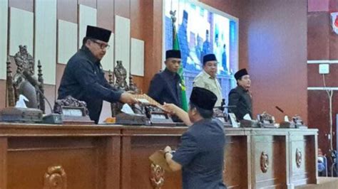 Dprd Kota Bengkulu Gelar Paripurna Pandangan Umum Fraksi Terhadap Lkpj