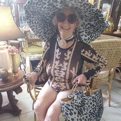 Very Old Non Nude Gilf Likes Her Hats Porn Pictures XXX Photos Sex Images PICTOA