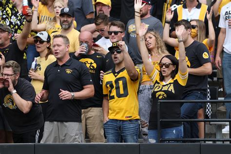 Hawkeye football announces several kickoff times for 2022 season - Hawk