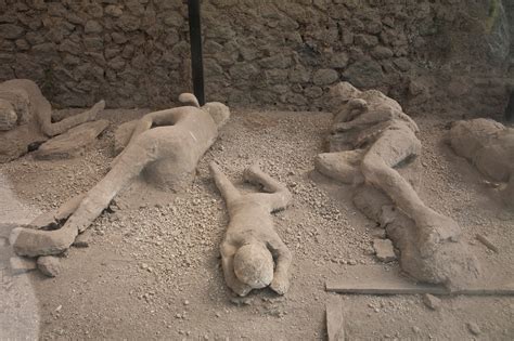 The Amazing World Pompeii The Stone People Province Of Naples